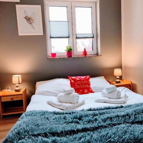 Apartament pentru 4 pers. (se inchirieaza doar integral)