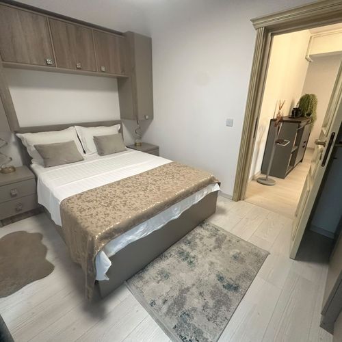 Apartament pentru 2 pers. (se inchirieaza doar integral)
