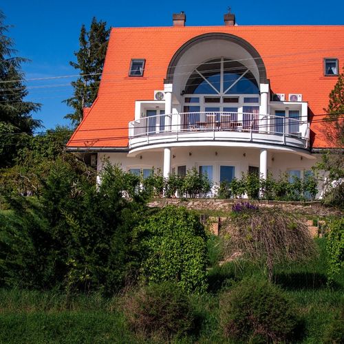 Apartament cu panoramă cu 4 camere pentru 10 pers.