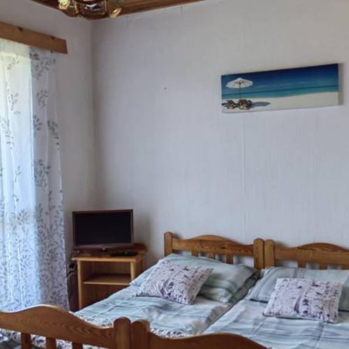 Camera twin la etaj cu balcon