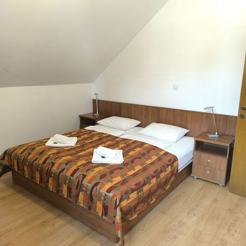 Apartament familial(ă) cu 1 camera pentru 2 pers. (se poate solicita pat suplimentar)