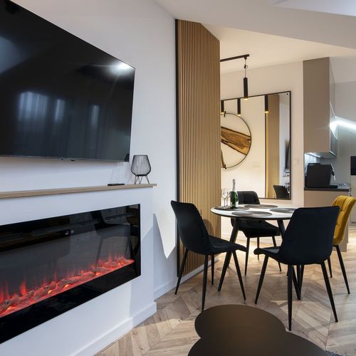 Apartament la mansardă cu vedere spre munte cu 2 camere pentru 4 pers.
