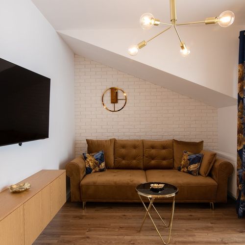 Apartament la mansardă cu 2 camere pentru 4 pers.