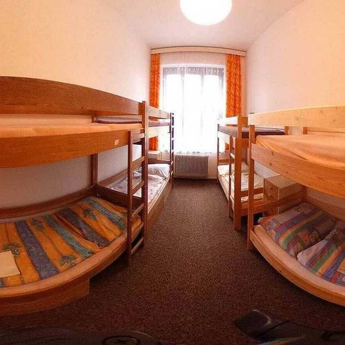 Pokój 1-osobowy pokój wieloosobowy  ze wspólną łazienką