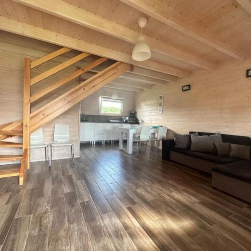 Casă de vacanță pentru 8 pers. (se inchirieaza doar integral)