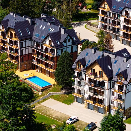 Apartament cu balcon cu cadă cu 2 camere pentru 4 pers.