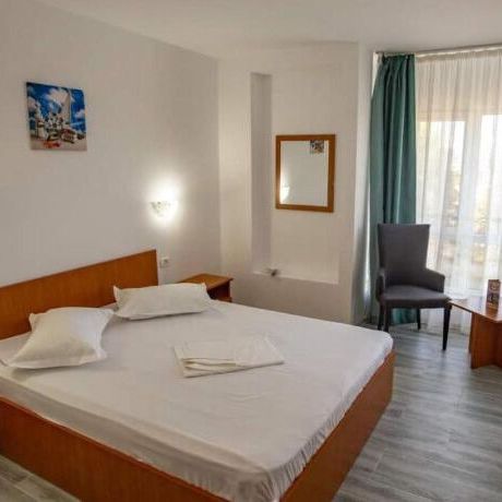 Camera dubla economy Hotel Muntenia 3*
