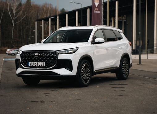 Chery Tiggo 8