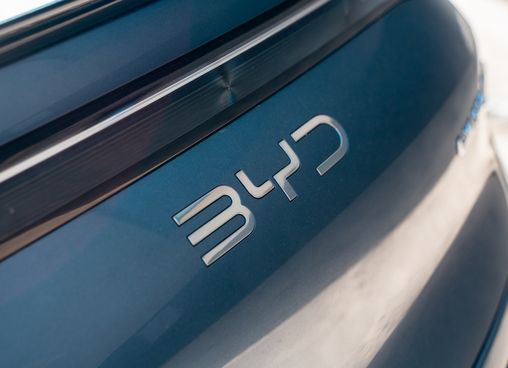 BYD Sealion 7