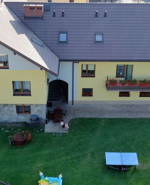 Noclegi na Akacjowej