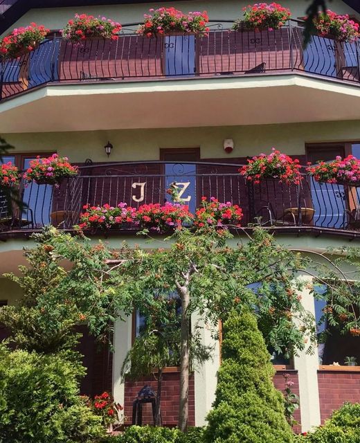 Pokoje 2 i 3-osobowe na Jaracza, Rezydencja Mielno
