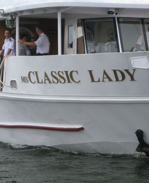 MS Classic Lady - statek hotelowy