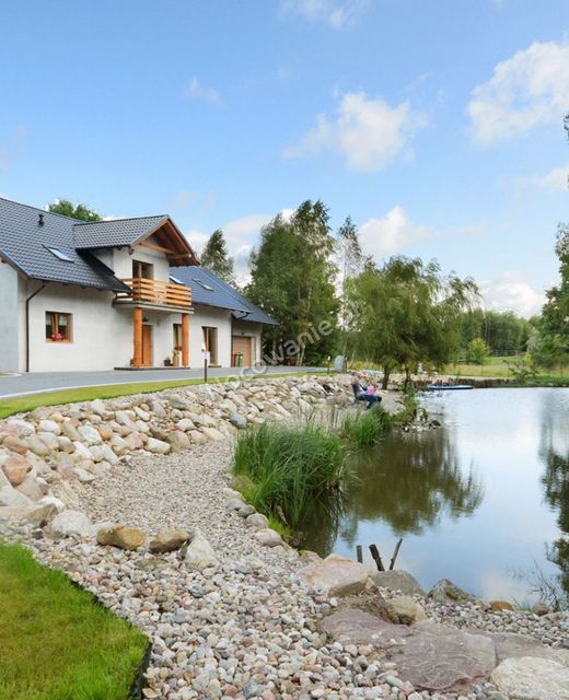Pokoje nad Stawem