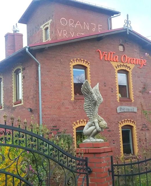 Villa Oranje