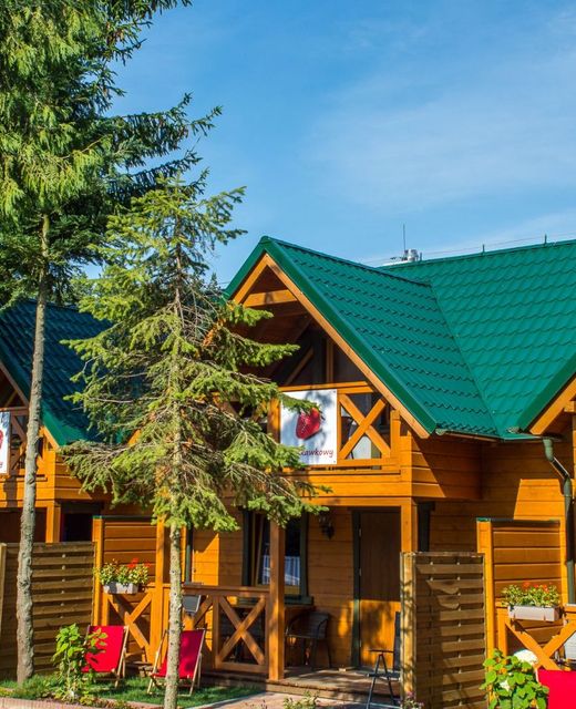 Domki pod lasem blisko morza, Sztutowo