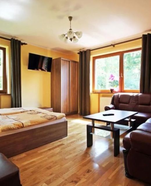 Dom na Wzgórzu - pokoje i apartamenty Duszniki-Zdrój