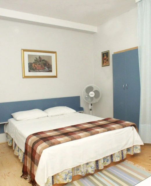Apartments By The Sea Komiža, Vis - 2429 Komiža