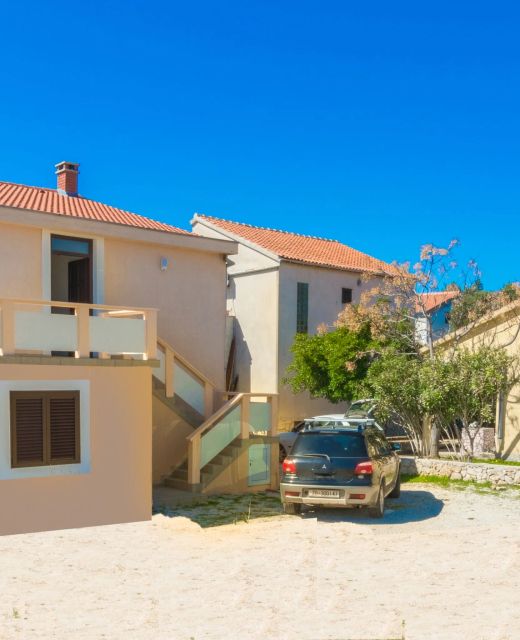 Apartmani Tomislav Vir