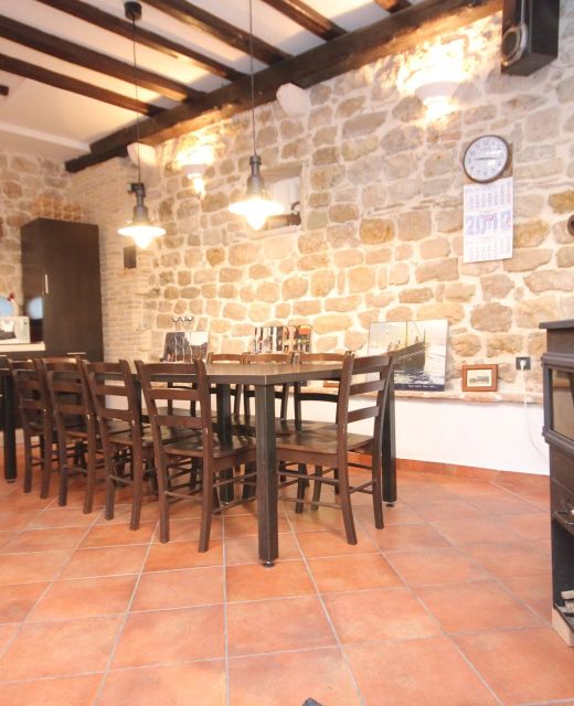 Seaside Holiday House Komiža, Vis - 3469 Komiža
