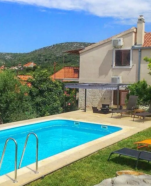 Family Friendly House With A Swimming Pool Vinišće, Trogir - 7510 Vinišće