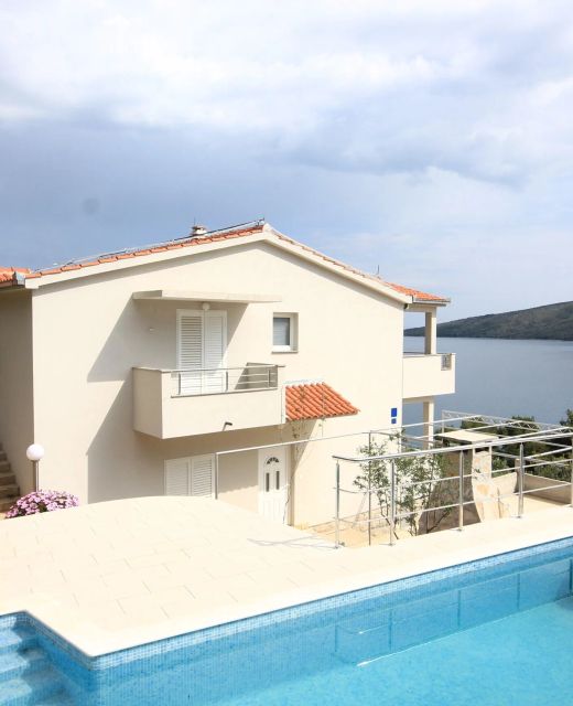 Seaside Family Friendly House With A Swimming Pool Poljica, Trogir - 8661 Poljica
