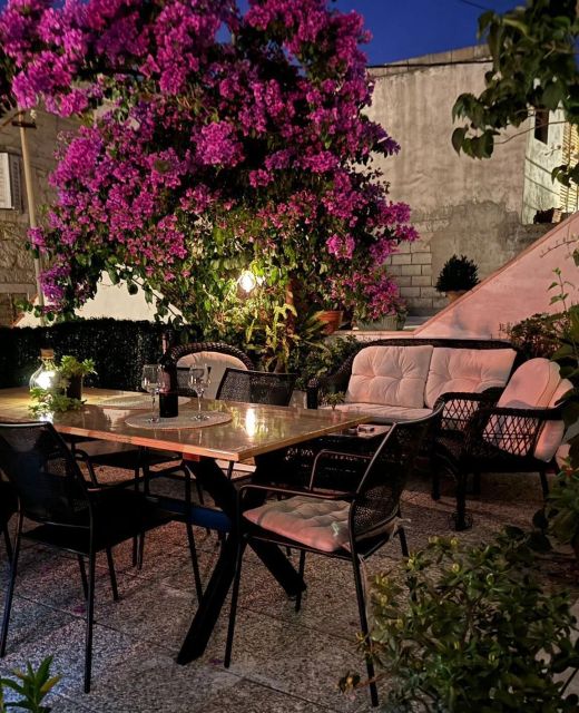 Apartments With Parking Space Trogir - 12152