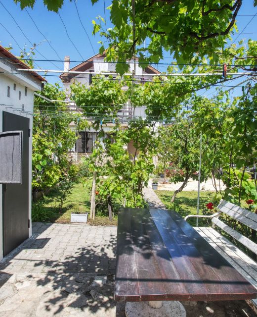 Apartments With Parking Space Vodice - 15228