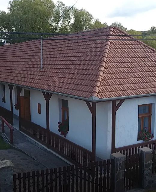 Öreg Bence Háza Füzérkomlós