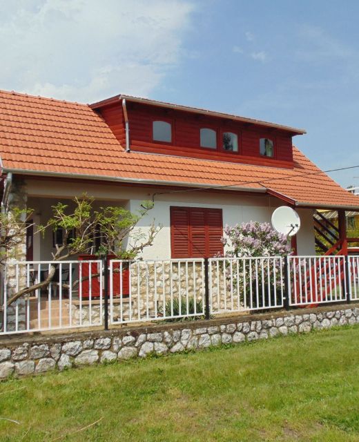 Csipkerózsa Vendégház Mezőkövesd