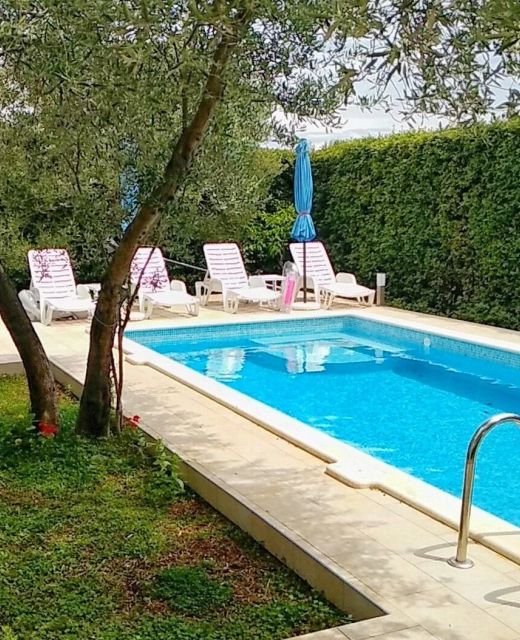 Apartments With Swimming Pool Mavarštica, Čiovo - 2053 Mavarštica