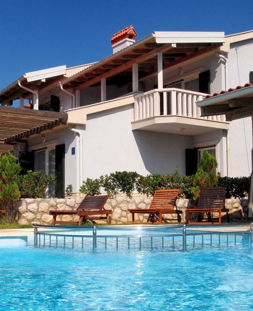 Family-friendly Apartments With Swimming Pool Palit, Rab - 3212 Palit