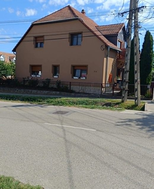 Sziszi Apartman Balatonszárszó