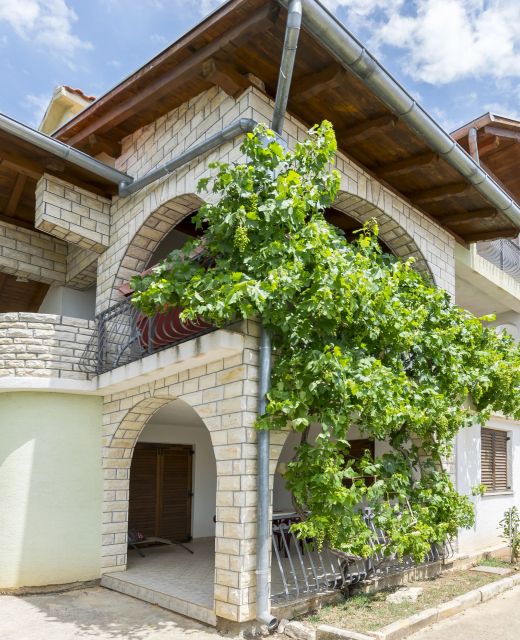 House Iva Maslenica