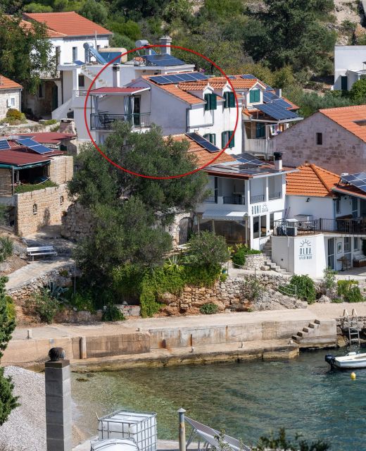 Seaside Secluded Apartments Cove Tvrdni Dolac, Hvar - 8703 Tvrdni Dolac