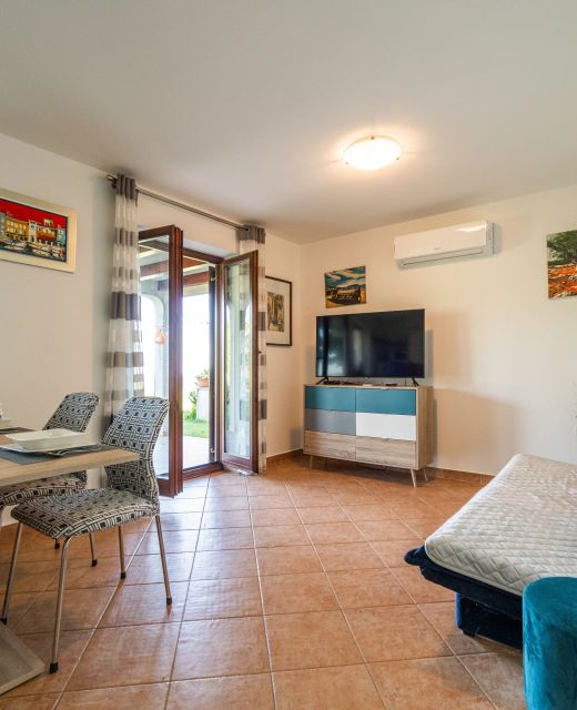 Apartments For Families With Children Presika, Labin - 11656 Presika