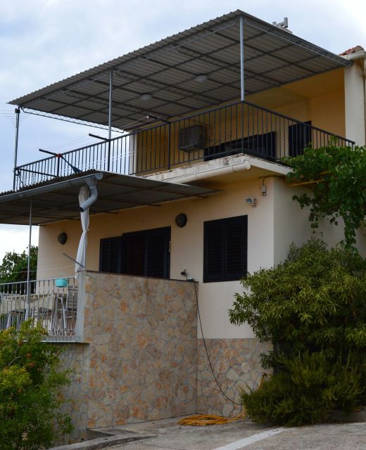 Apartments With Parking Space Bilo, Primošten - 12434 Bilo