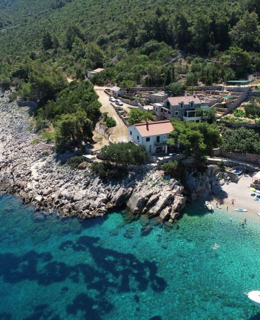 Seaside House For Families With Children Cove Pakomina, Hvar - 12702 Pakomina