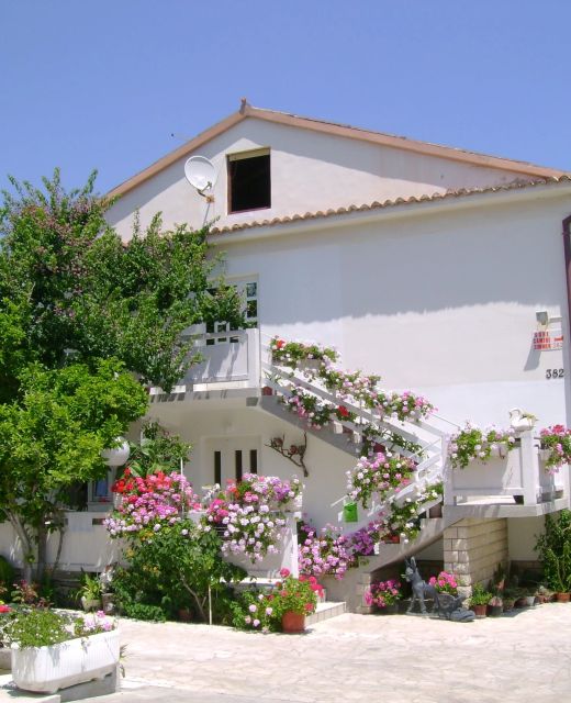 Apartments With Parking Space Palit, Rab - 14610 Palit
