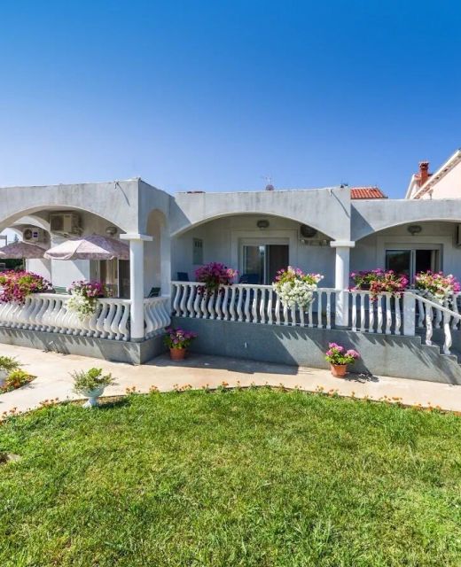 Apartments With Parking Space Zaton, Zadar - 15000 Zaton