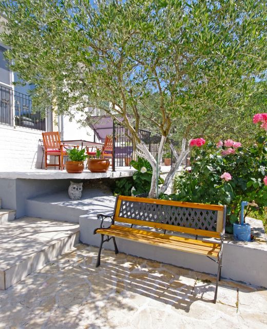 Holiday House With WiFi Trogir - 15319