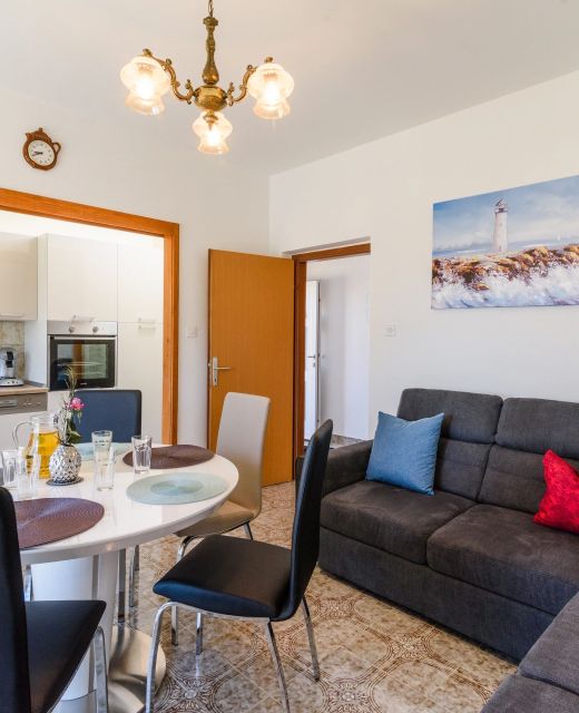 Apartments With Parking Space Kaštel Kambelovac, Kaštela - 15480 Kaštel Kambelovac
