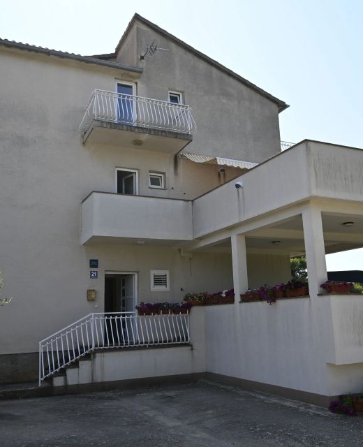 Apartments With Parking Space Brodarica, Šibenik - 15708 Brodarica