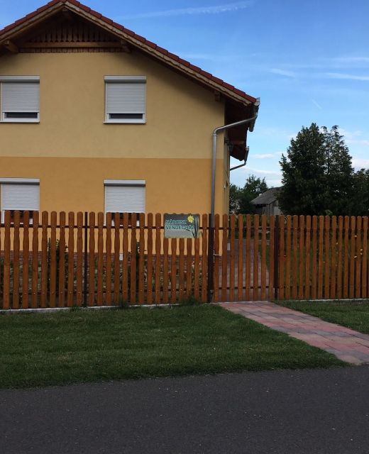 Nárcisz Vendégház Mórahalom