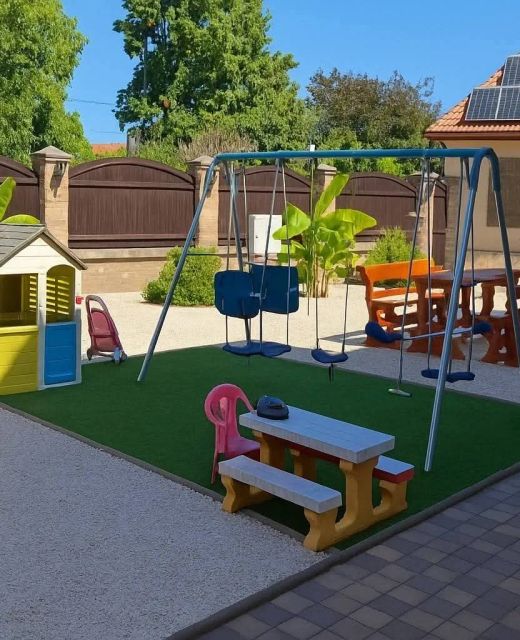 R Gold Apartman Makó
