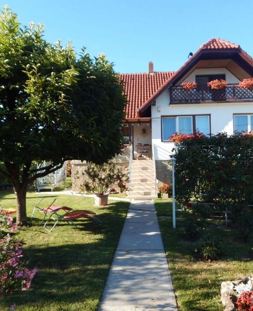 Mészáros Apartman Gyenesdiás