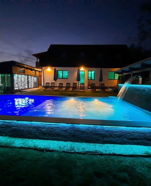 VelenceSun Medencés Apartmanház Velence