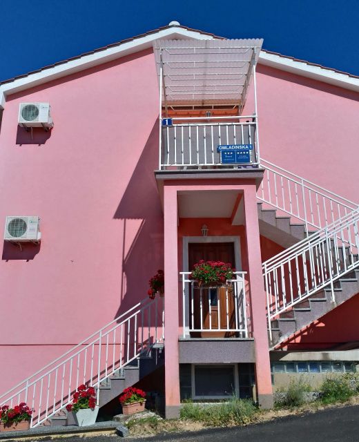 Apartments With Parking Space Njivice, Krk - 15904 Njivice