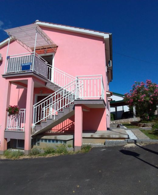 Apartments With Parking Space Njivice, Krk - 15904 Njivice