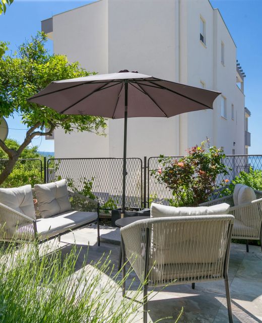Apartments By The Sea Podstrana, Split - 15963 Podstrana