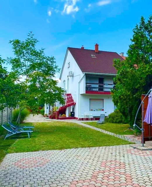 Busó Apartman Balatonboglár